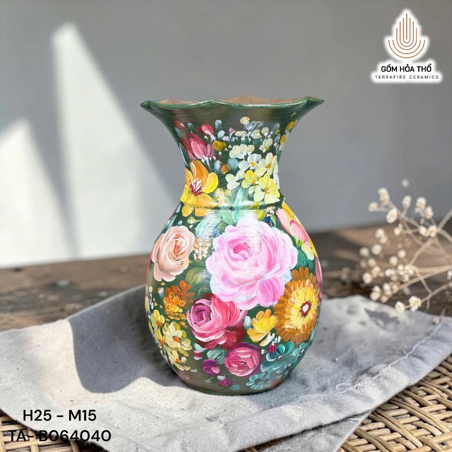 Bình hoa miệng lượn vẽ ngàn hoa