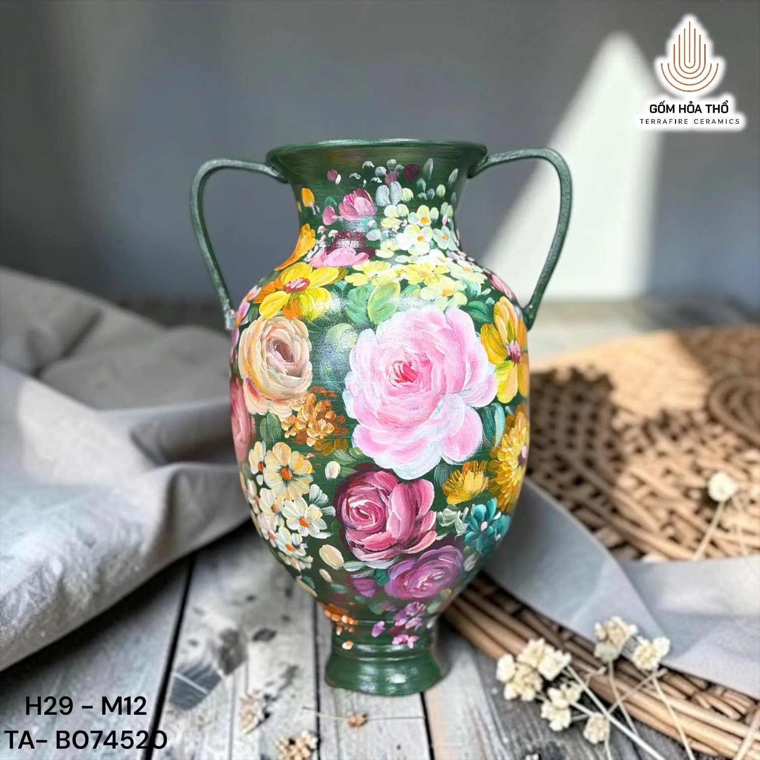 Bình hoa hai quai vẽ ngàn hoa