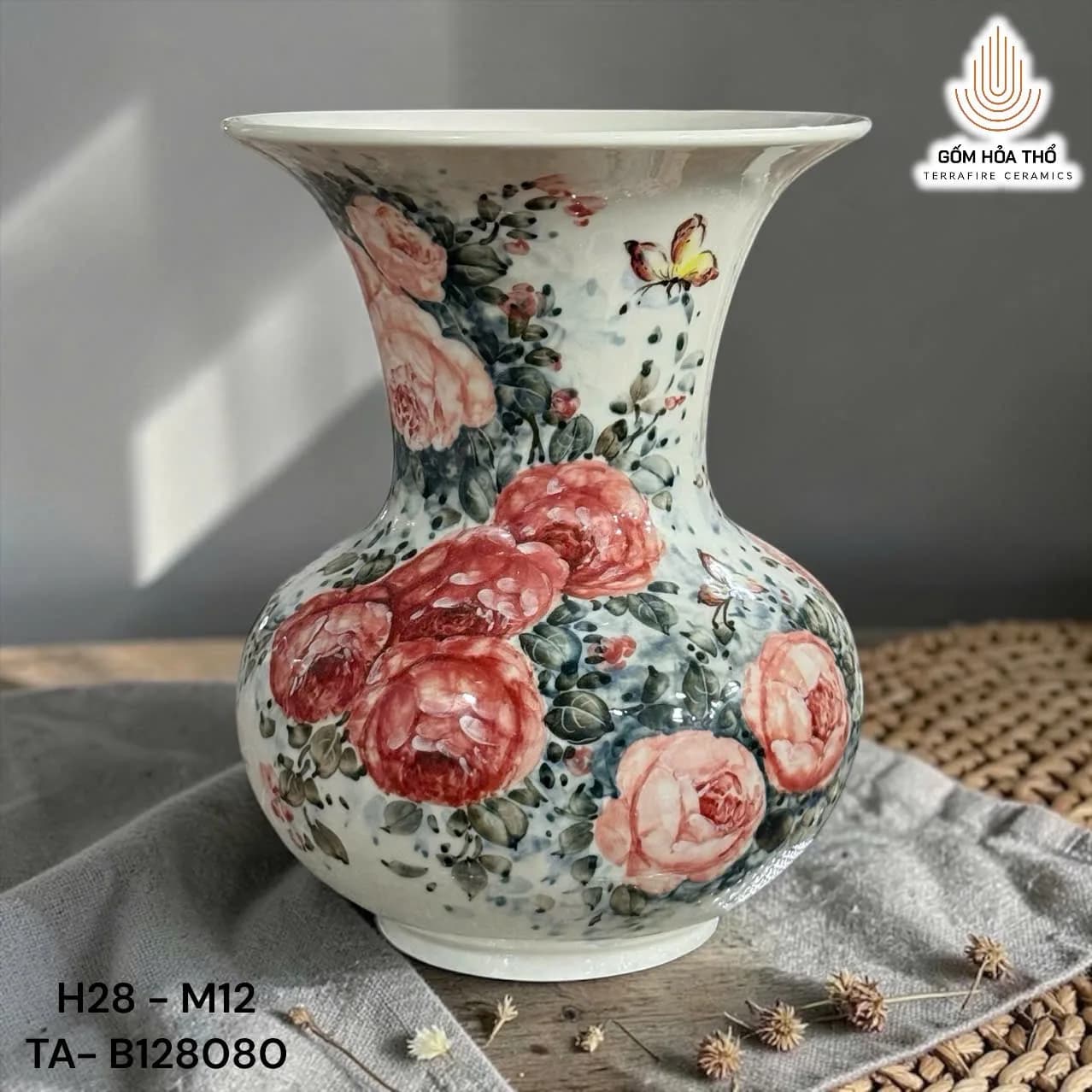 Bình hoa gốm vẽ hoa hồng dáng loe