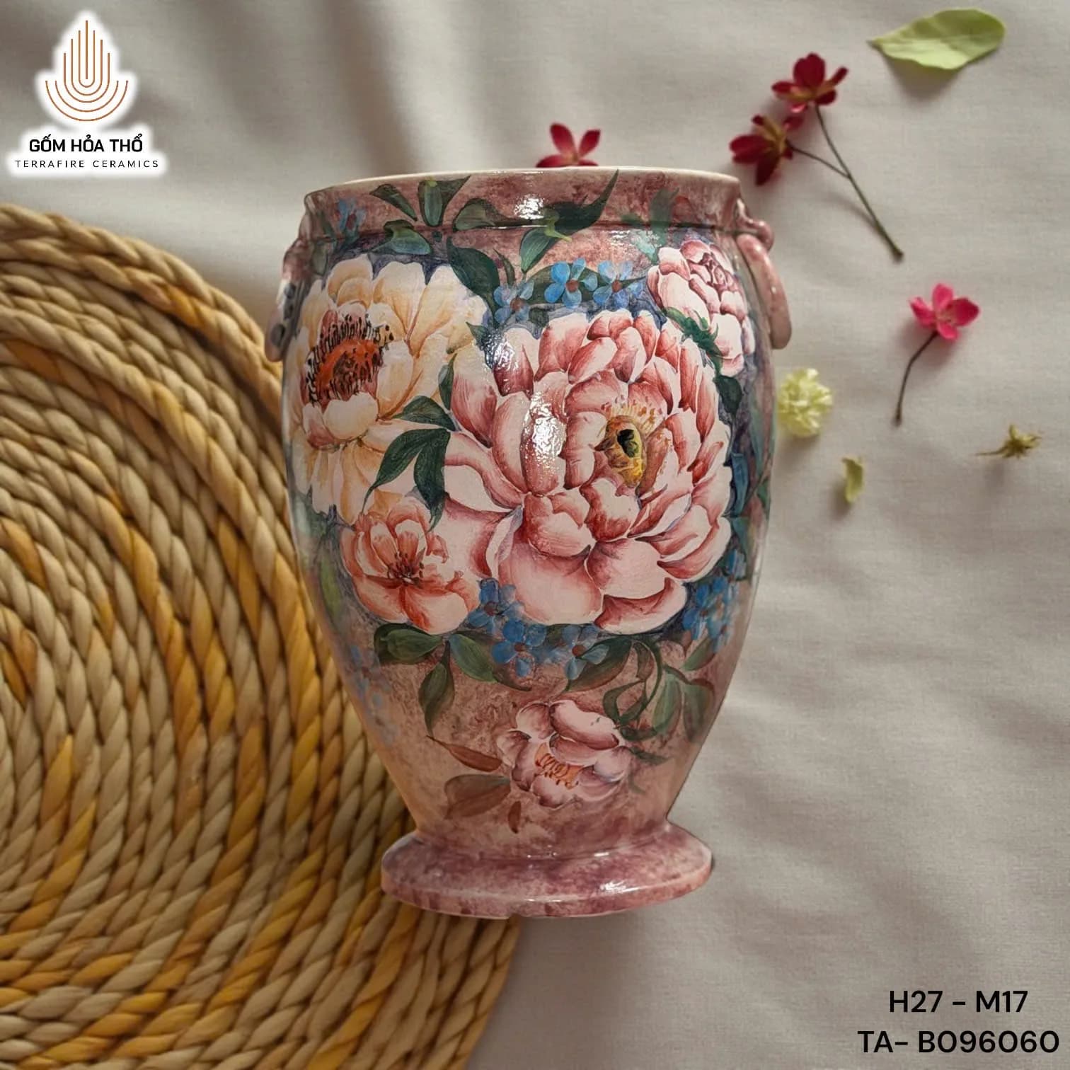 Bình hoa gốm vẽ hoa mẫu đơn