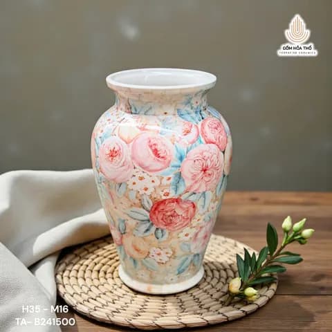 Bình hoa gốm vẽ hoa hồng