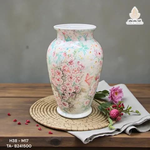 Bình hoa gốm vẽ ngàn hoa sắc xuân
