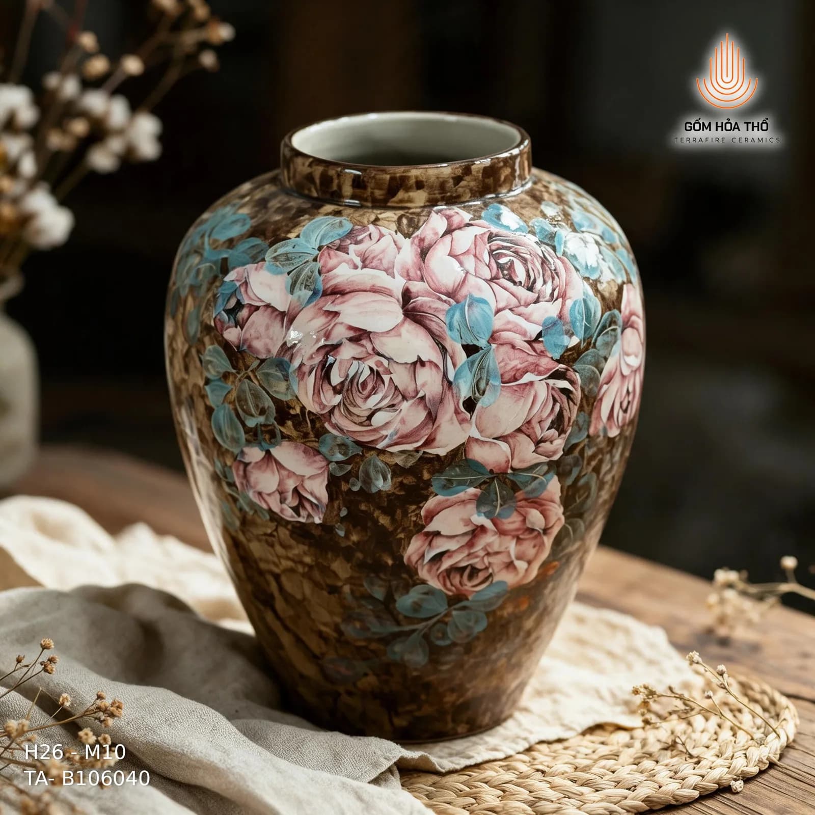 Bình hoa dáng chum họa tiết hồng cổ điển