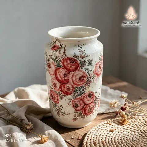 Bình hoa gốm vẽ hoa hồng cổ