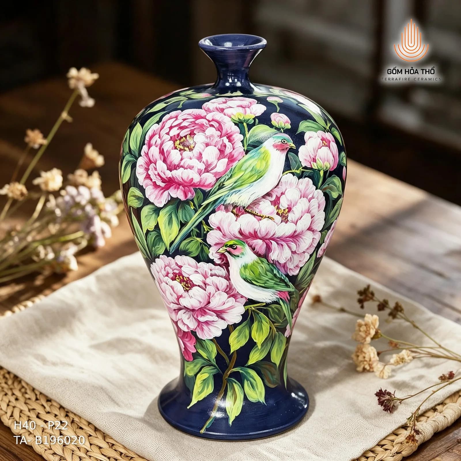 Bình hoa gốm họa tiết hoa mẫu đơn chim ca