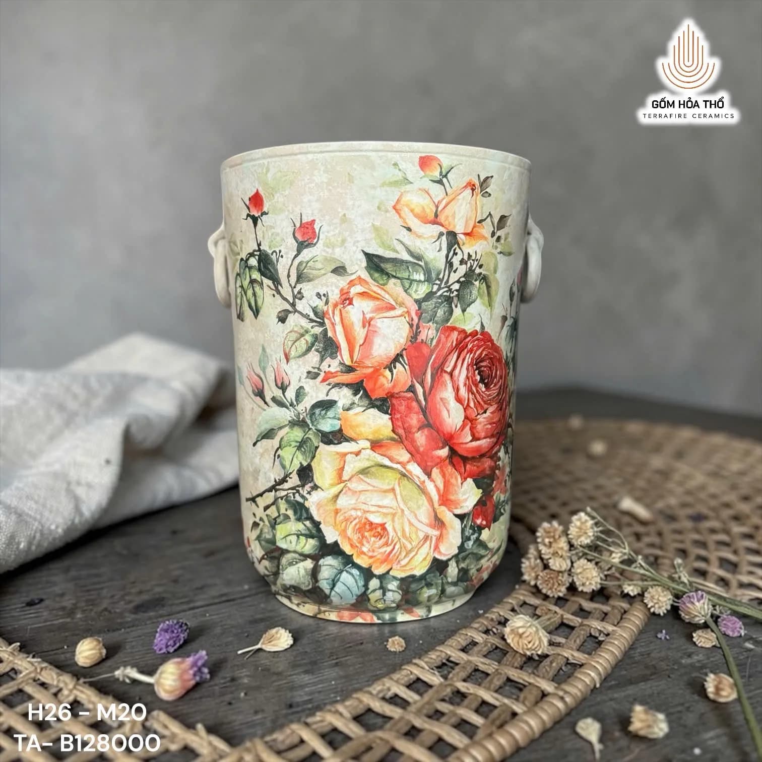 Bình gốm dáng xô hai quai vẽ hoa hồng cổ điển