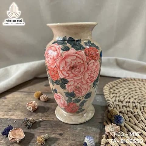 Bình hoa gốm vẽ tay họa tiết hoa mẫu đơn