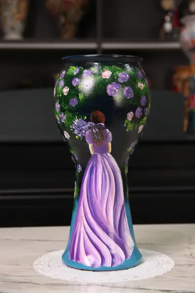 Bình Hoa Cô Gái Cao 37cm